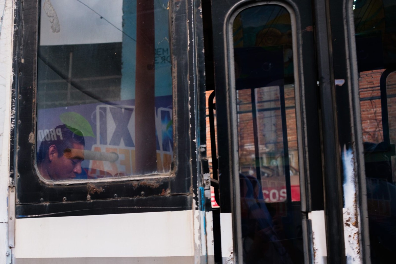 Documentary travel photograph from Mexico by Mattia Compagnucci