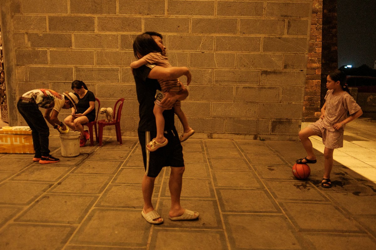 Documentary travel photograph from Vietnam by Mattia Compagnucci
